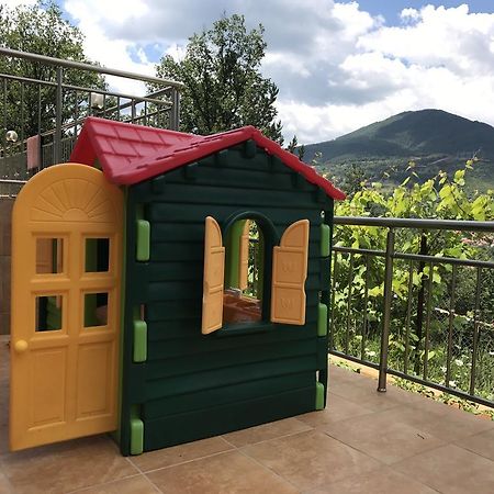 Iskrets Mala Planina Guest House מראה חיצוני תמונה