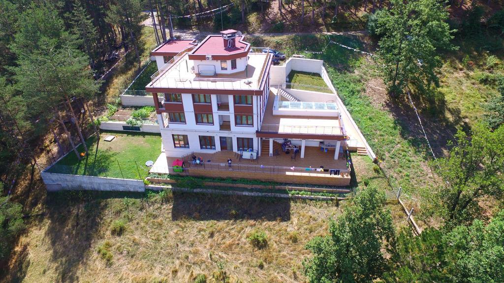 Iskrets Mala Planina Guest House מראה חיצוני תמונה