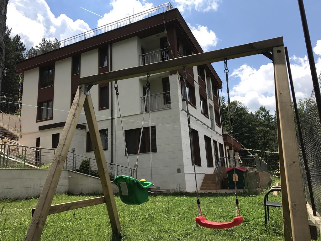 Iskrets Mala Planina Guest House מראה חיצוני תמונה