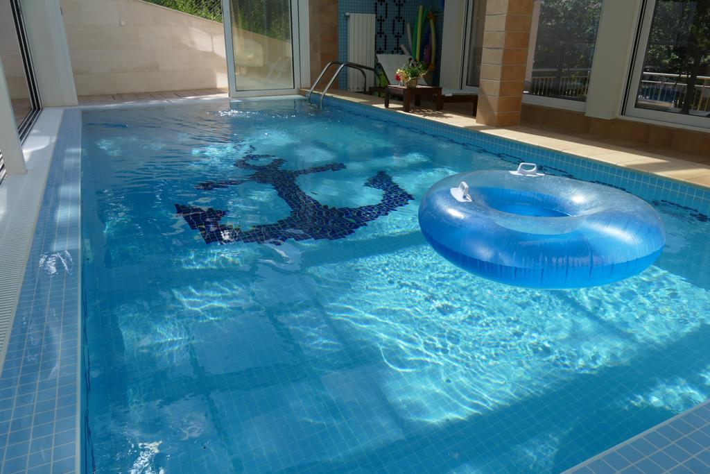 Iskrets Mala Planina Guest House מראה חיצוני תמונה